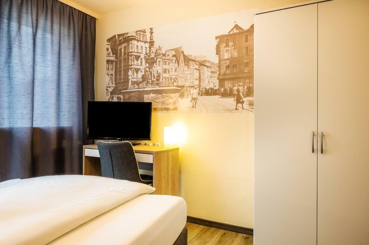 Schroeders City-Style-Hotel Τρίερ Δωμάτιο φωτογραφία